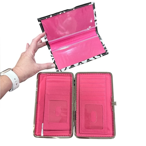 Women’s Paisley black white and pink wallet. Letter L. - Picture 5 of 16